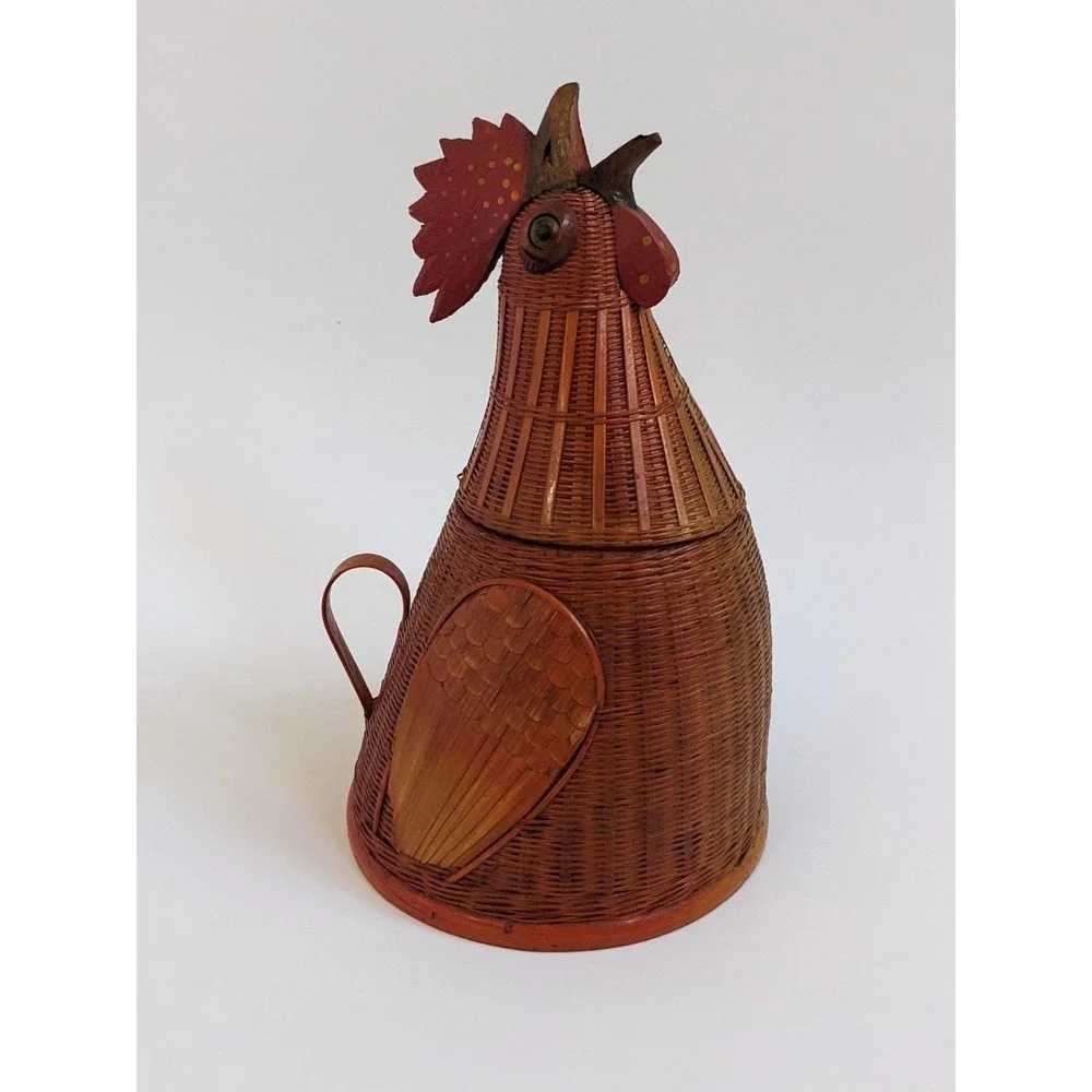 Vintage Shanghai Handicrafts Woven Wicker Rooster Lidded‎ Basket Hen Figural 9
